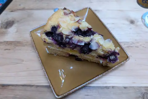 Betty's Bakes Cakes & Sandwich Deli photo 1